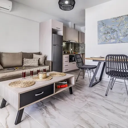 Oceanida Penelope Lyxury Suite Nikiana Exterior photo